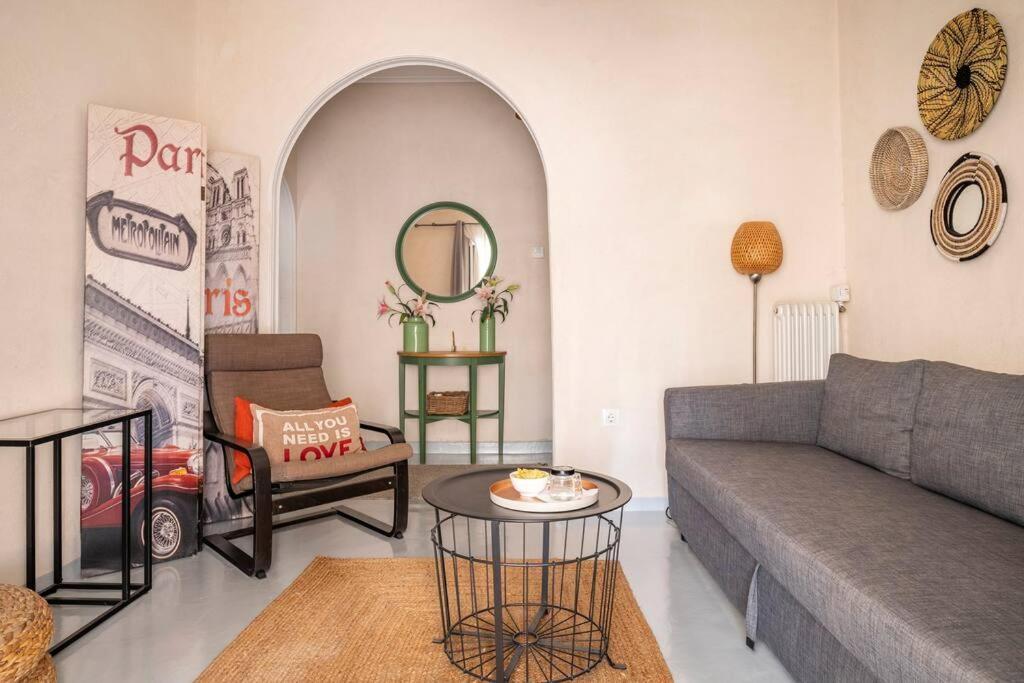 Openair Hot Tub/Big Balcony/Great Boutique Apt Athens Exterior photo
